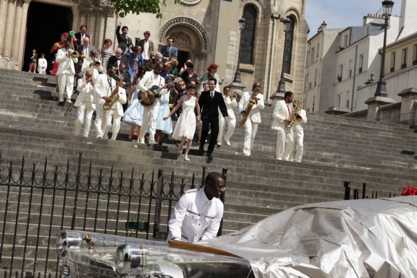 Comme s’il avait fallu respecter un cahier-décharge manifestement surchargé...